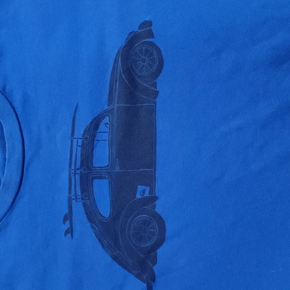 Gently Loved short t-shirt by Quiksilver blue with Volkswagen beach bug large Y - Picture 2 of 6